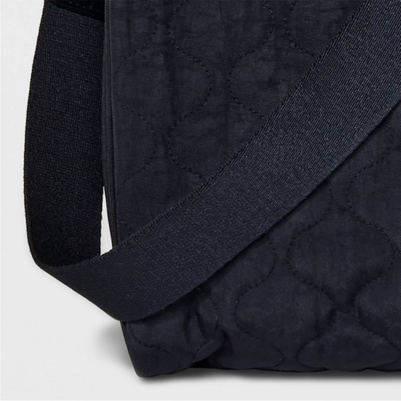 Duffel Weekender Bag - Universal
Thread Black - Picture 5 of 6